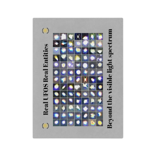 Infrared Light Beings Blanket | A one-of-a-kind gift for UFO enthusiasts