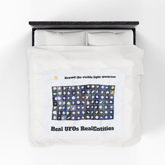 Mystical Real UFO/LIGHT BEINGS Blanket | Cozy Alien Design | Perfect for Stargazers & Sci-Fi Fans | Great for Gifts, Home Decor, or Movie Nights